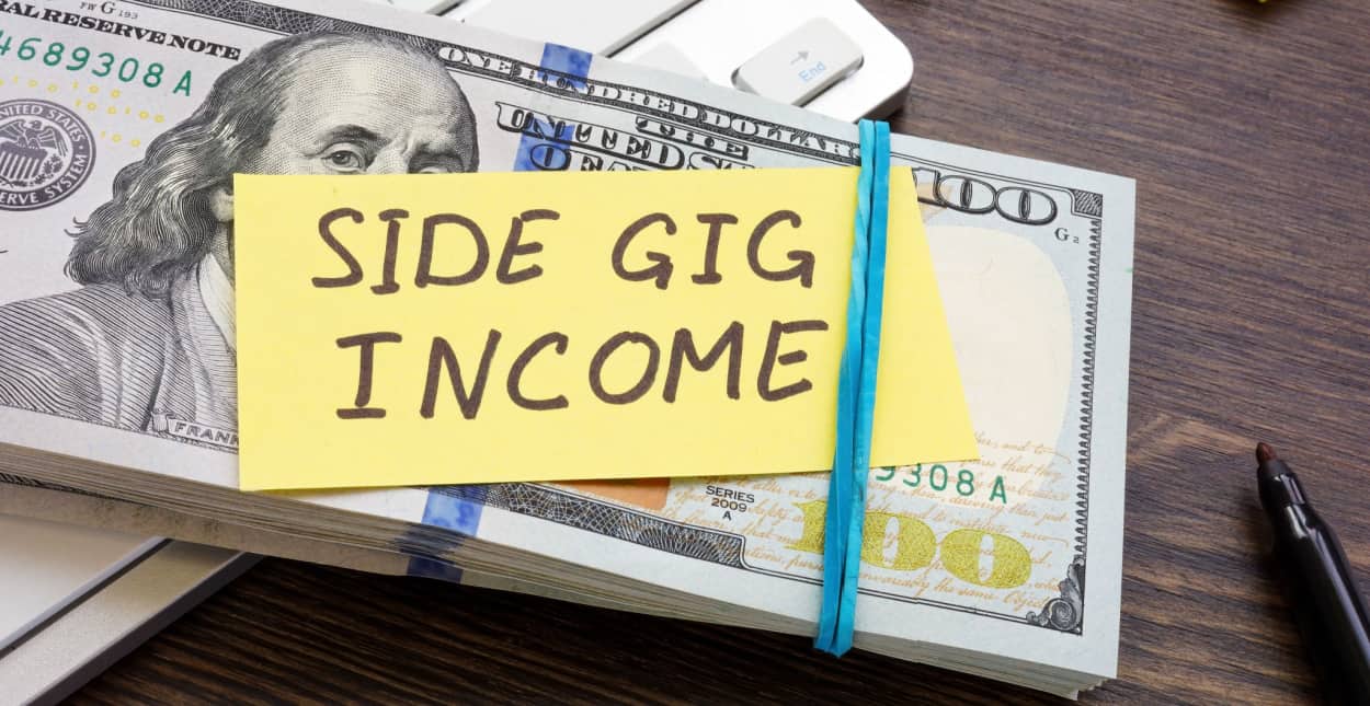 12 Lucrative Side Gigs to Make Money